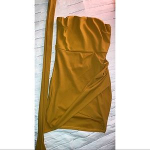 Yellow short dress from Windsor , Size M